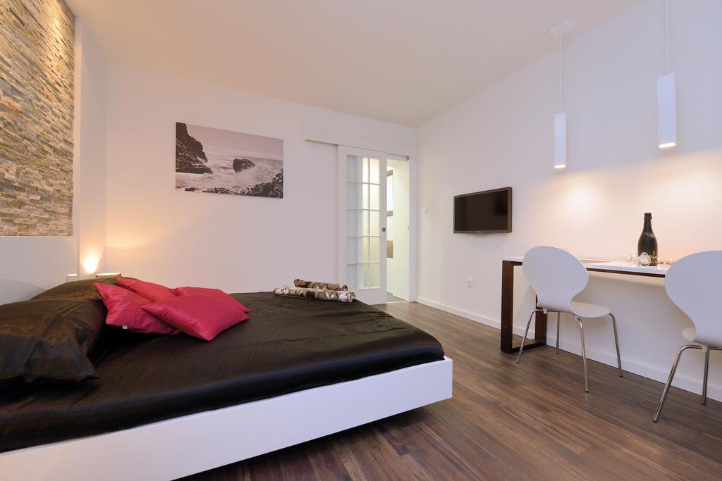 Guest House D&G -I Apartment & Room Zadar Ruang foto